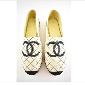 Meet your Posher, Daniele